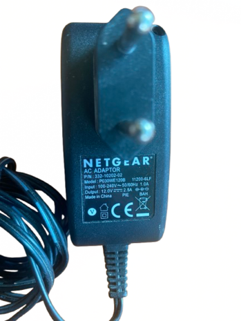 Netgear Adapter / voeding : P030WE120B 12VDC 2,5A